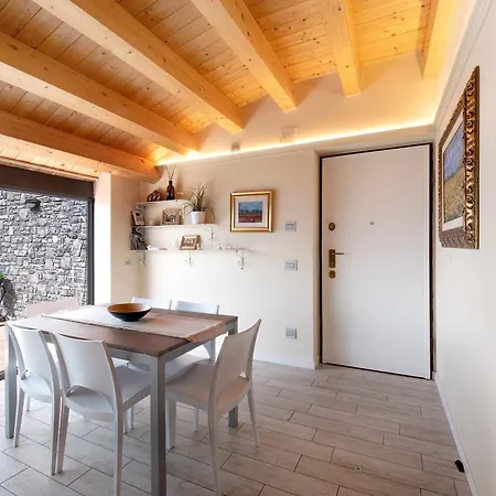 Relax And Happiness Vakantiehuis Perledo