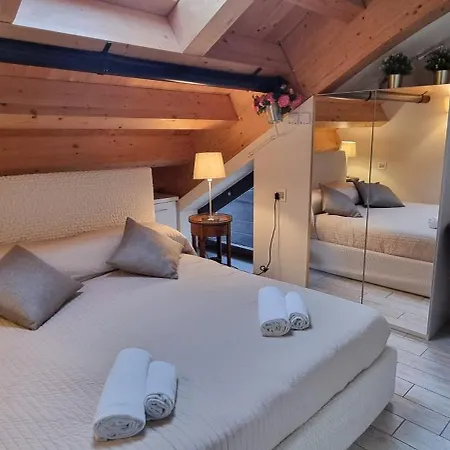 Relax And Happiness Private Jacuzzi Holiday home *