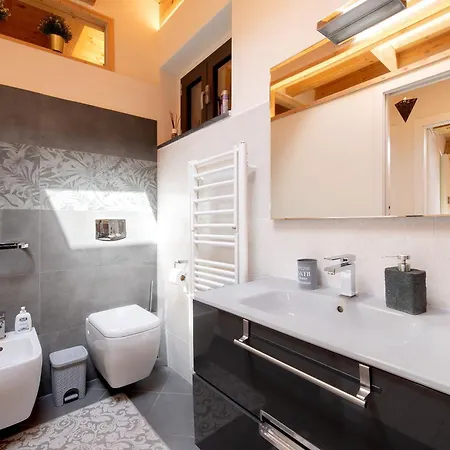 Relax And Happiness Private Jacuzzi Holiday home